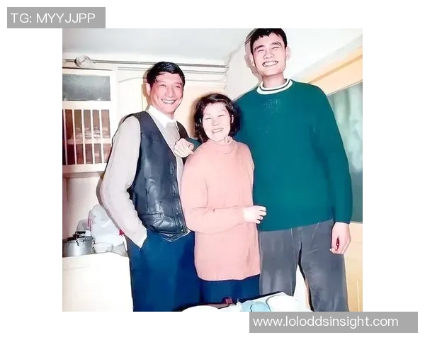 整形姚明山的传奇人生与篮球梦想交织的故事探秘